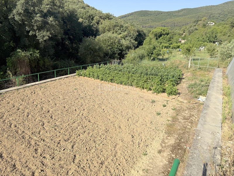 Foto c03f460d-fcee-45ce-aad3-4f321ac79f57. Masia amb piscina a Yerri