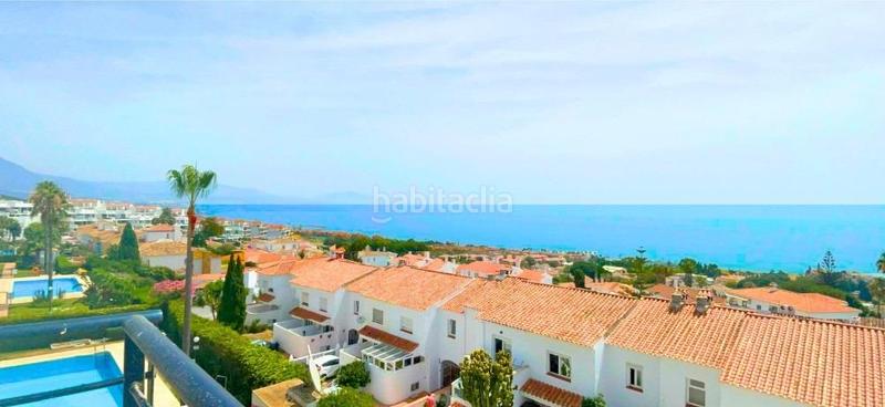 Foto 2aa7599d-d3a6-443a-affa-a3bf54a5f436. Dachwohnung mit parking pool in Alcorrín Manilva