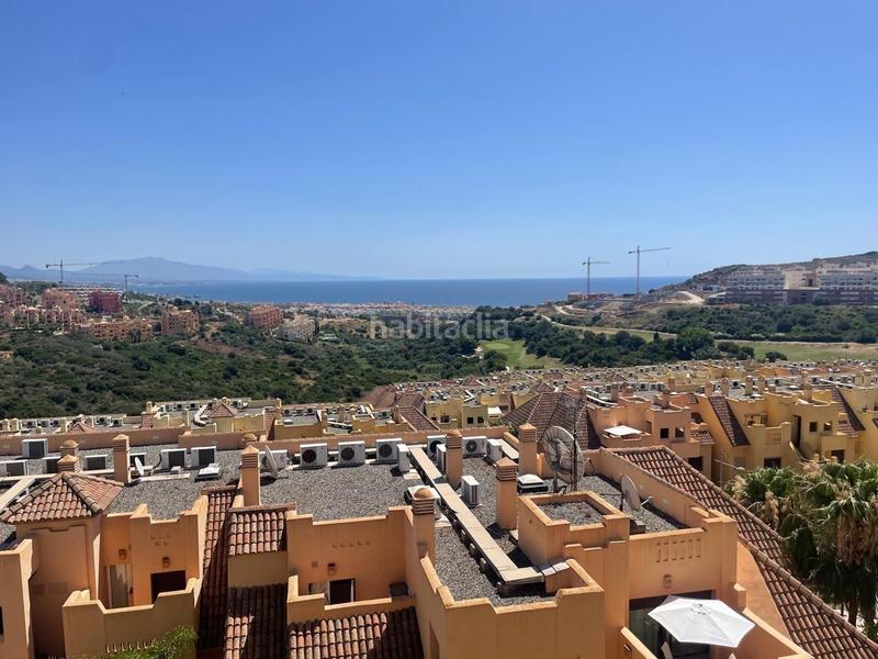 Foto 759042f1-c7cd-4688-97a4-8d042c9d7751. Àtic amb aparcament piscina a La Duquesa Manilva