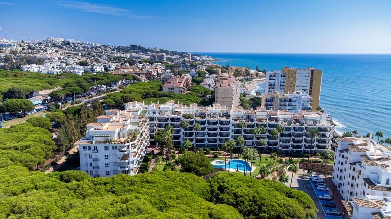 Foto 822a8010-5300-4648-9d1a-01678435c408. Piccolo appartamento in alhamar 2 in Calahonda Mijas