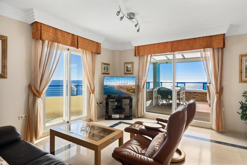 Foto 7a76b92d-a268-42a0-8892-a488324da7cd. Àtic a avenida principe salman 8 a Playa Bajadilla - Puertos Marbella