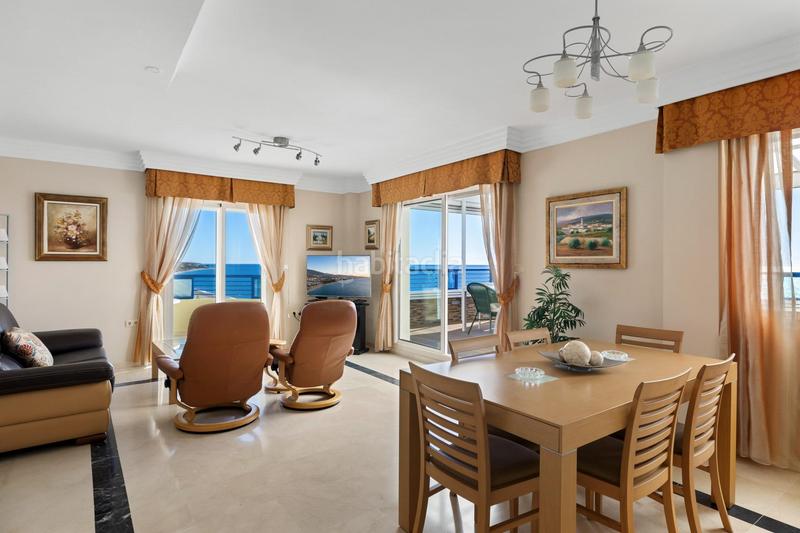 Foto 9a0d84e2-5fbe-43ba-92a7-c0cd0a22fd3a. Àtic a avenida principe salman 8 a Playa Bajadilla - Puertos Marbella