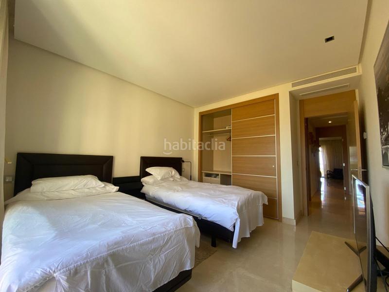 Foto b146116c-ea42-422d-af4e-faee73933d82. Apartament amb calefacció aparcament piscina a La Quinta Benahavís