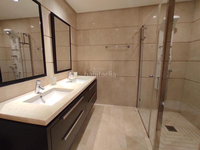 Foto f8525844-8a92-4bbc-9ce5-eab5e25bf3d9. Apartament amb calefacció aparcament piscina a La Quinta Benahavís