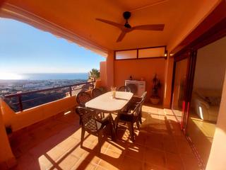 Appartement  Cristobal colon calahonda 5. Amplio apartamento con maravillosas vistas panorámicas al mar en