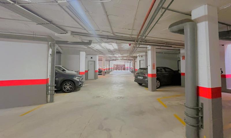 Foto acecc0ec-b08a-4eb0-8fa0-796fd8334fa2. Apartament amb aparcament piscina a San Luis de Sabinillas Manilva