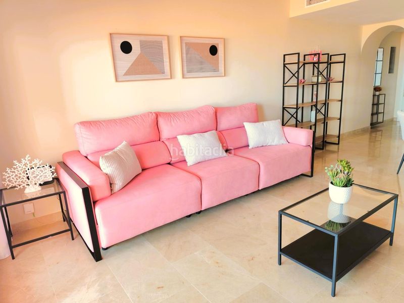 Foto 80273660-5103-4f68-8d9f-f4b701b23a0a. Apartament amb aparcament piscina a San Luis de Sabinillas Manilva