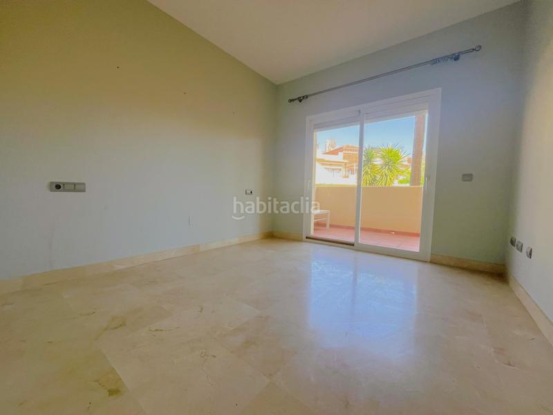 Foto cc8d0507-f1e2-426a-a0f5-8b0bf894844a. Piccolo appartamento con parcheggio piscina in Los Flamingos Benahavís