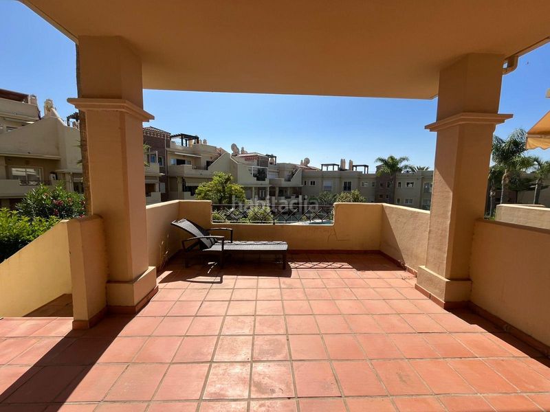 Foto fbd3c28e-d67d-4b89-a797-91b9bb87694f. Apartament amb aparcament piscina a Los Flamingos Benahavís