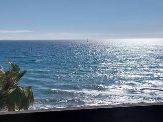 Apartment  Calle almencino. Apartamento de ensueño en primera línea con vistas panorámicas f