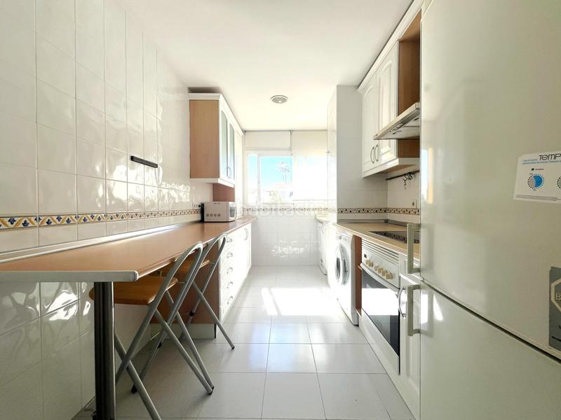 Foto db153311-9182-4840-ac18-4d1510cb3c9c. Appartement mit parking pool in Bel - Air Estepona