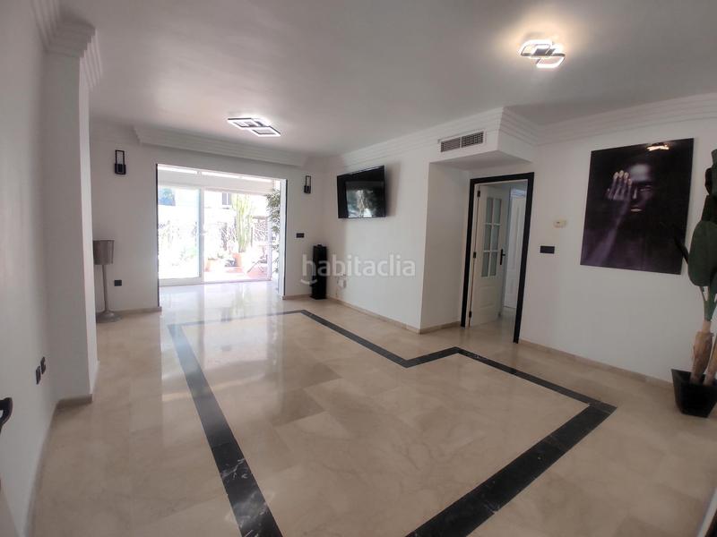 Foto 94d6f392-c379-48ff-a3ed-e7eaf40a914f. Apartment with parking pool in Playa Bajadilla - Puertos Marbella