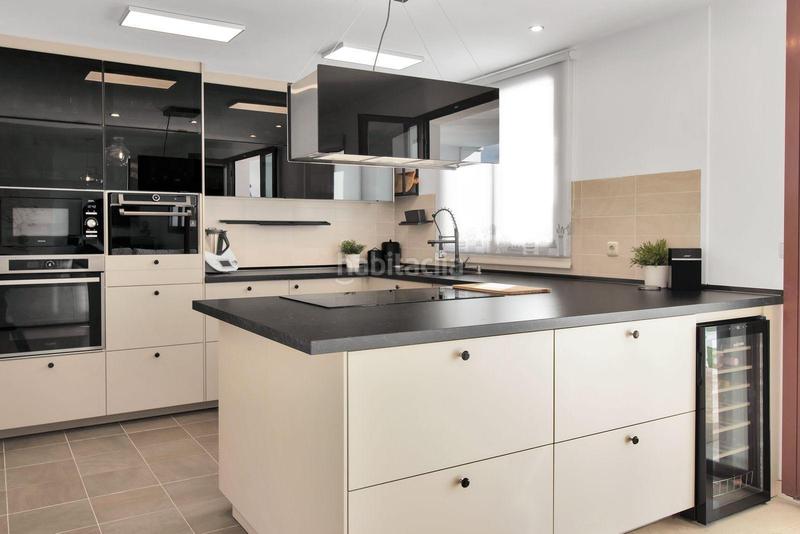 Foto 355b9cc2-e7fc-4f14-82da-0aa2f86f35bd. Casa a schiera con parcheggio in Doña Julia Golf Casares