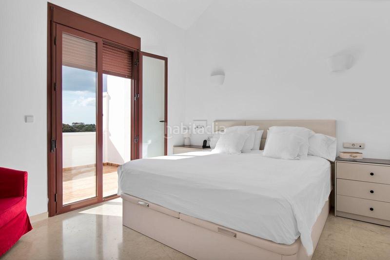 Foto c9758a72-45d2-4f7f-b8b0-bccf462742b4. Casa a schiera con parcheggio in Doña Julia Golf Casares