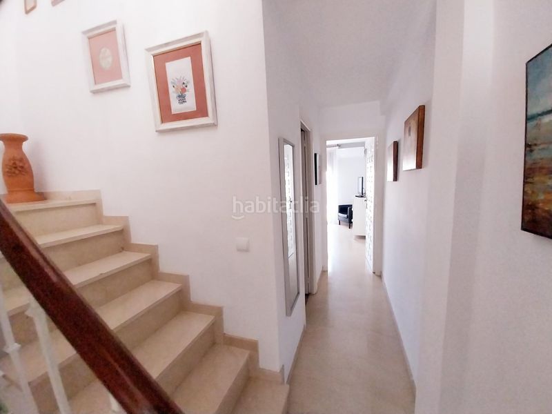 Foto bacafc5d-5817-4557-975b-a709f12f65f2. Casa adossada amb calefacció aparcament piscina a Mijas
