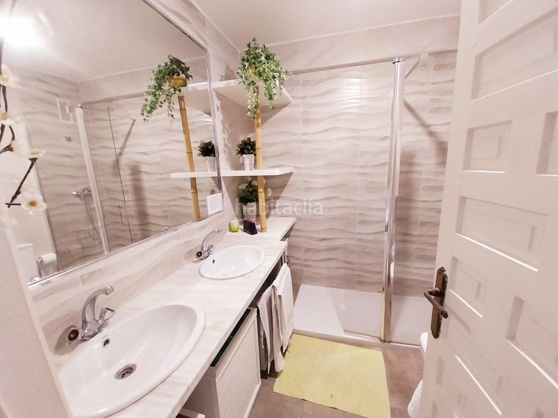 Foto de889e1e-dd75-46ca-a2e9-e7a21c4d2fe7. Casa adossada amb calefacció aparcament piscina a Mijas