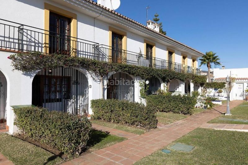 Foto ea017658-8e2d-448b-86a3-7a5f902cdf1e. Casa adossada amb calefacció aparcament piscina a Mijas