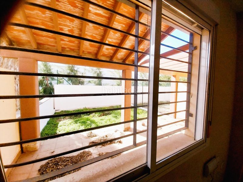 Foto 0dee0d0a-8fd2-4215-8cb5-eda08be6d8a4. Casa adossada amb calefacció aparcament piscina a Mijas