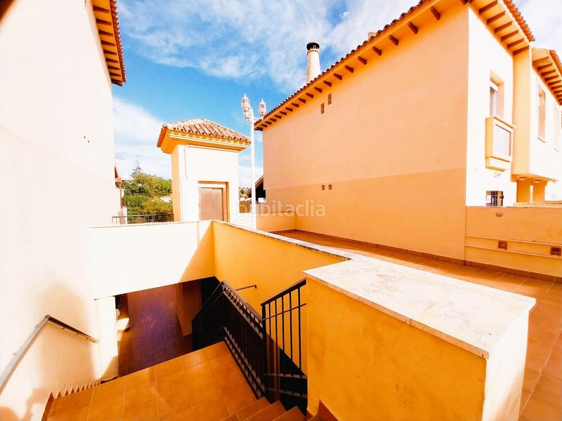 Foto 1a160339-ccf8-4236-b469-7dbc27617c66. Casa adossada amb calefacció aparcament piscina a Mijas