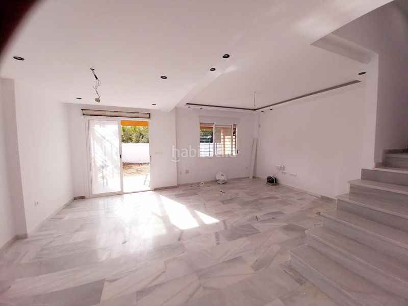 Foto 2cf13c70-df3b-466b-9892-00f3dfe8fcbc. Casa adossada amb calefacció aparcament piscina a Mijas