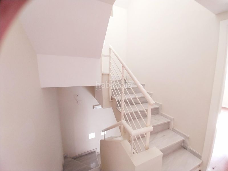 Foto b4145bbf-f33f-445d-9a95-e734a4e3a17f. Casa adossada amb calefacció aparcament piscina a Mijas