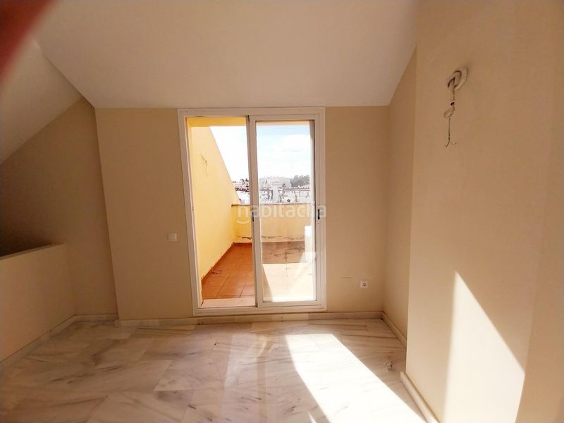 Foto d3eb5bd5-0f5e-4b91-bc26-1612046fb12a. Casa adossada amb calefacció aparcament piscina a Mijas