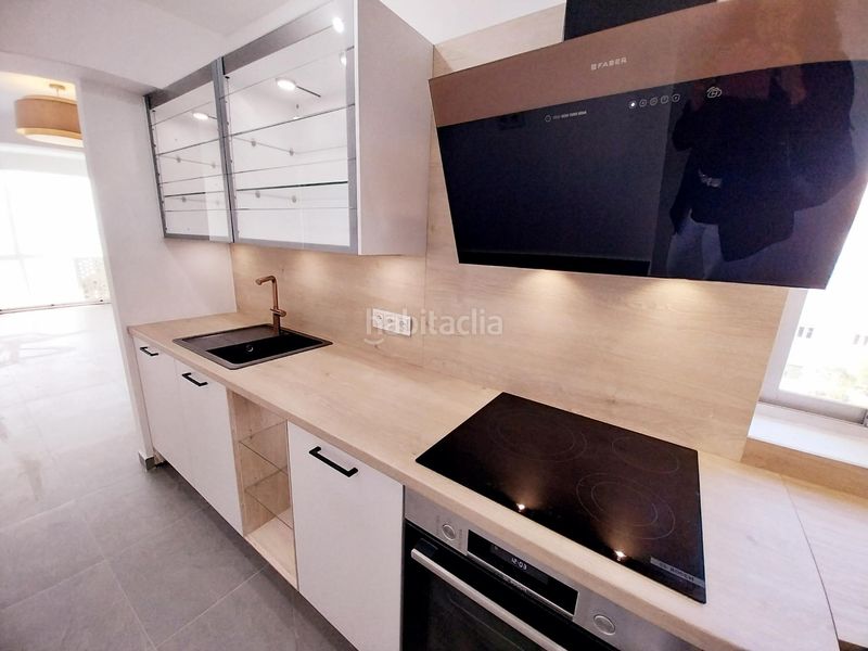 Foto 8931f572-2869-4332-b2d7-c42a55c3ae2d. Apartament amb calefacció piscina a Calahonda Mijas