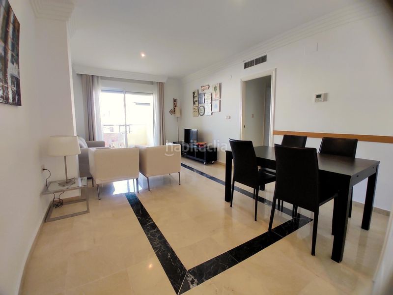 Foto 9b8fc7aa-4a61-4469-a35e-acbfd74f5581. Apartament amb piscina a Playa Bajadilla - Puertos Marbella