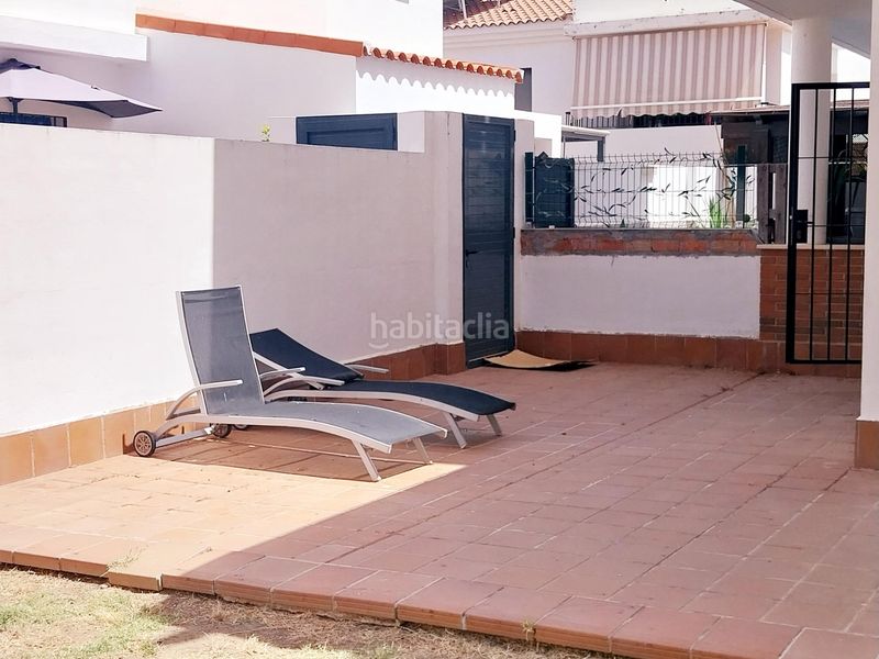 Foto 1fd04f7f-3e8f-43e5-bf15-94a9b7950dd6. Planta baixa amb calefacció aparcament piscina a Mijas