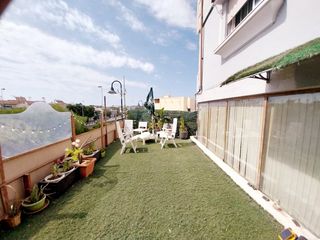 Duplex  Calle de la rosa. Vivienda tipo dúplex con local comercial, garaje para 3 coches y