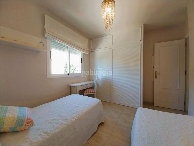 Foto 9874dc5f-6186-4533-ae38-e5692c3dc893. Apartamento  de esquina con amplia terraza a solo unos pasos de la playa de luna beach Calahonda en Mijas