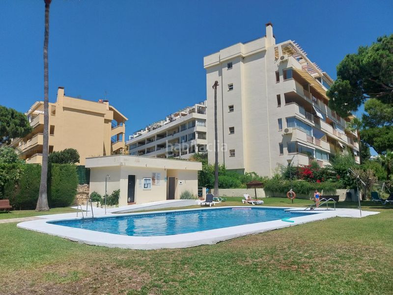 Foto ffed5ca4-76ae-4382-82d7-fcee2c2183bb. Apartamento  de esquina con amplia terraza a solo unos pasos de la playa de luna beach Calahonda en Mijas