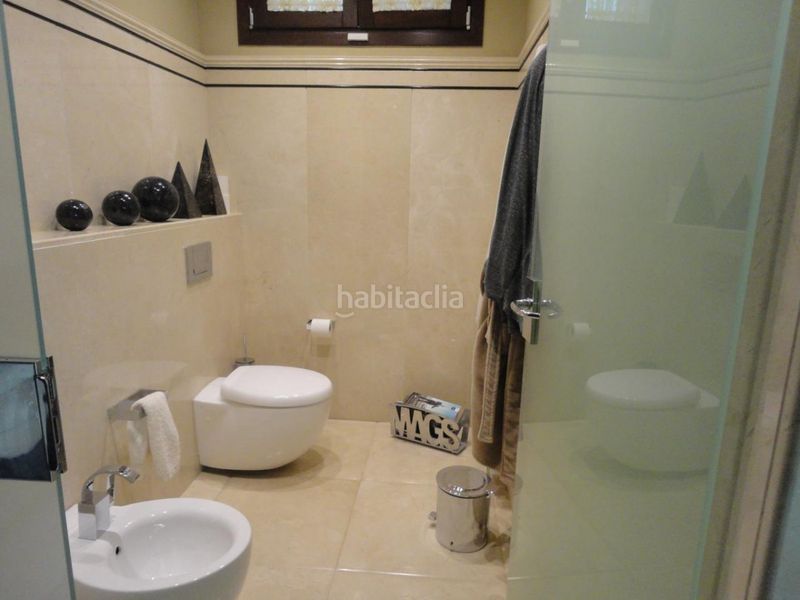 Foto c96476c3-88b4-461d-84bf-c02f0deb7afd. Xalet amb calefacció aparcament piscina a Calahonda Mijas