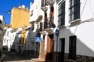 Rent House in Coín. Casa en centro de coín