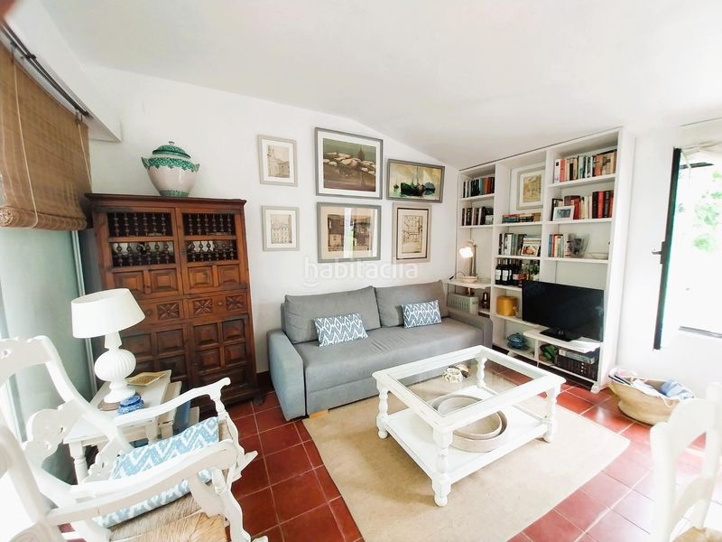 Foto a89b8e9a-3e0e-452a-ae2d-4ca835d5ccd7. Location maison avec parking dans Calahonda Mijas
