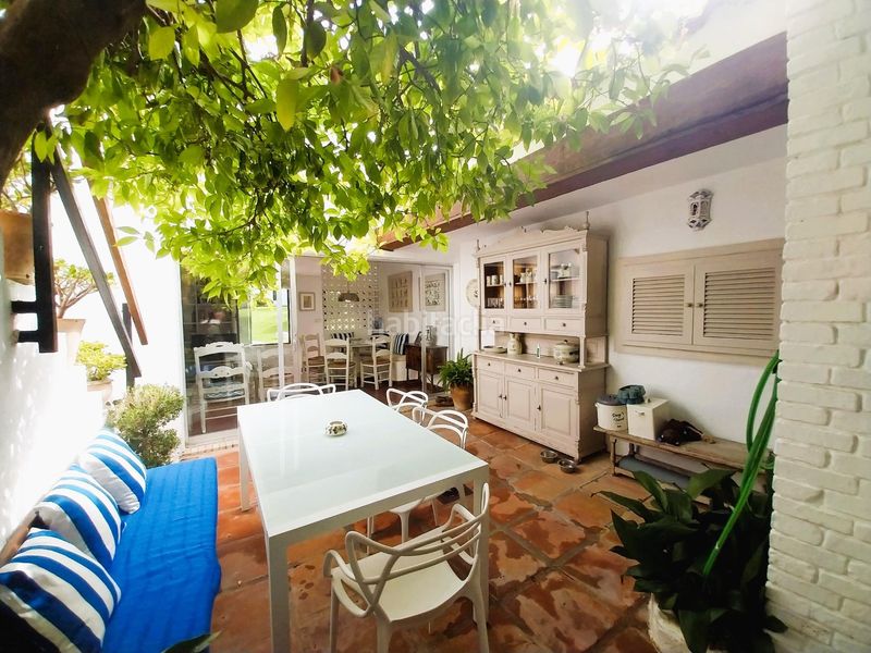Foto b95046b2-91e5-482f-9fda-0a33c3ebe84c. Location maison avec parking dans Calahonda Mijas