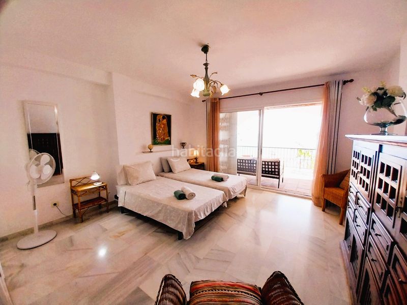 Foto d80d5948-a029-495b-9883-6bd162fd9bf6. Location duplex avec parking piscine dans Calahonda Mijas