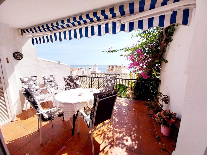 Foto e7af7ea4-73c9-4082-a111-d9be98da13d5. Location duplex avec parking piscine dans Calahonda Mijas