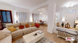 Pis a Amara. Amplia vivienda reformada en cl. parque