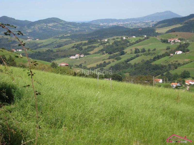 Foto 189e6413-c5ed-4022-8290-d0f9e23b42cd. Propriété dans Aia