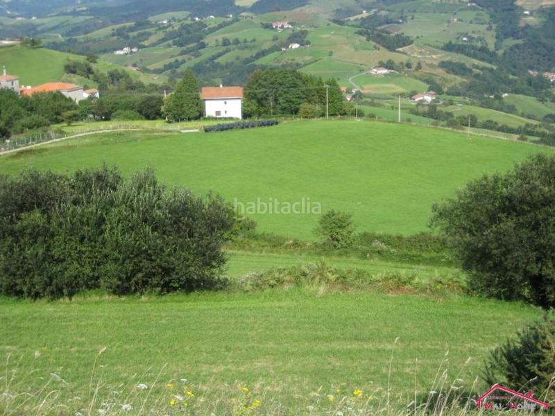 Foto 7bb0f195-291f-408b-bc22-ea8e034698e6. Propriété dans Aia