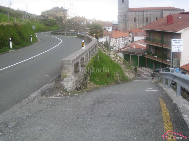Foto e8553d31-97a1-4c9b-b133-11dc5f3aad9f. Propriété dans Aia