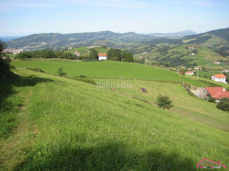 Foto f354f22d-6709-4b3a-8089-14d8e15df1f8. Propriété dans Aia