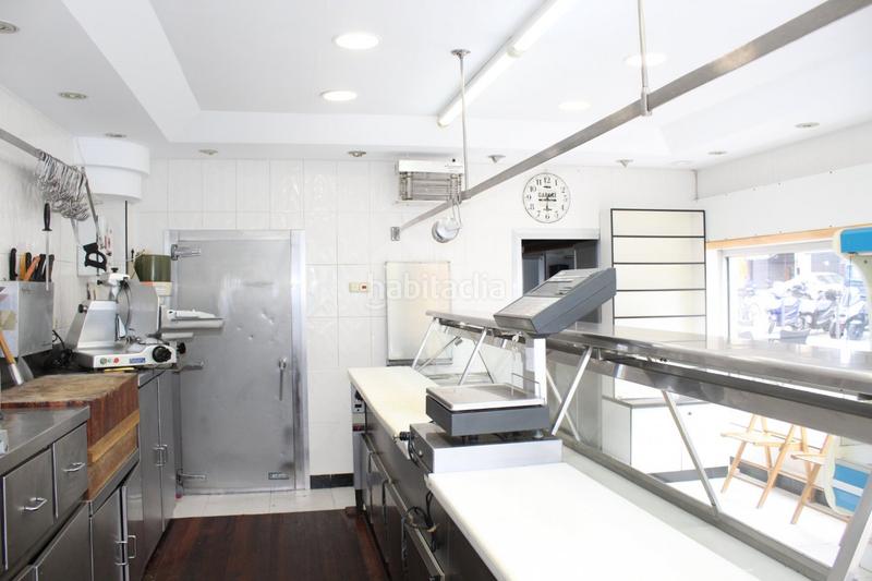 Foto c62536d2-2c9e-411f-9e84-d76757a63d7e. Local comercial carnicería en irún en Pinar - Anaka - Belaskoenea Irun