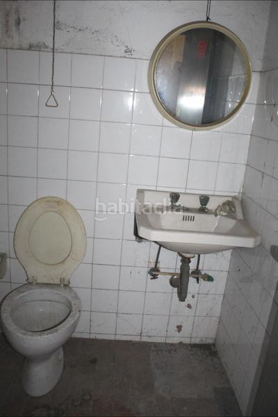 Foto c2b43d0b-1f38-4608-b679-b59bfb7ddb17. Industrial building in Pinar - Anaka - Belaskoenea Irun