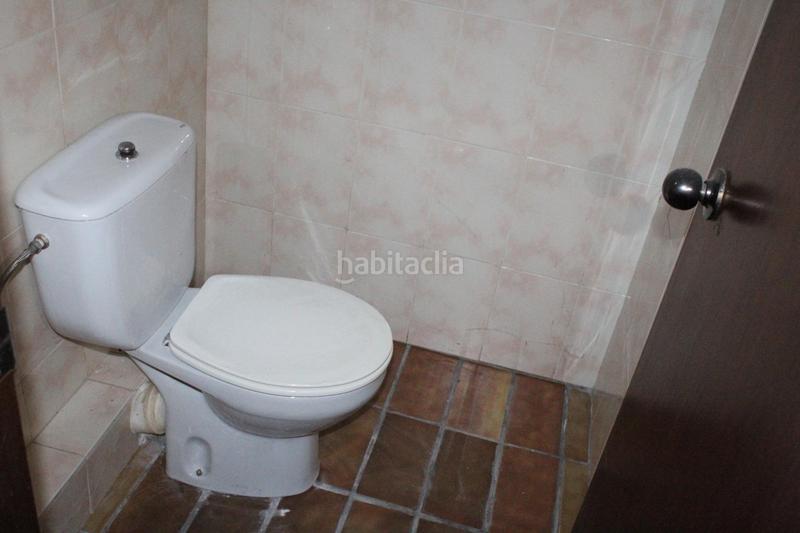 Foto 4a5a2f56-21a2-4aa3-90f0-f057bdea80cf. Local commercial dans Palmera - Dumboa - Arbes Irun