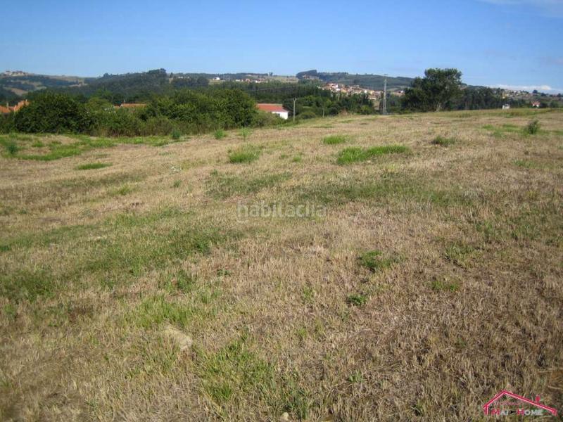 Foto ad1de407-4c9a-4d42-9491-6f252c9422c9. Terrain résidentiel dans Reocín