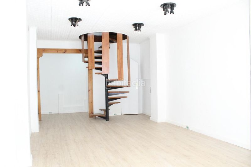 Foto e7ca8e9d-2693-4a8f-a53e-13a3fb54f6fa. Rent business premise in Centro - Mendibil - Santiago Irun