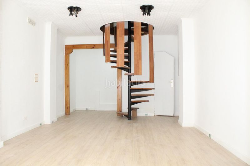 Foto f3575fcd-6ff2-4c11-aa70-d989e41c9262. Rent business premise in Centro - Mendibil - Santiago Irun