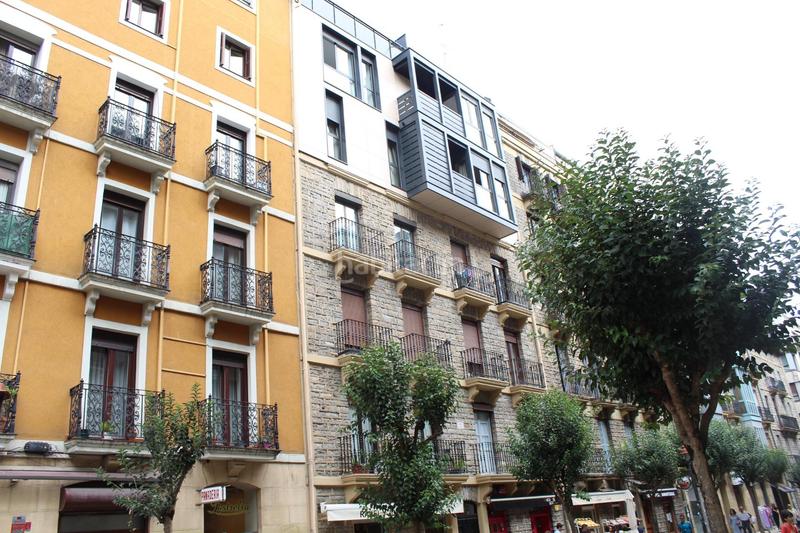 Foto 1e5997ca-db84-4546-bfe0-b9ab5c5b1e0d. Piso duplex en el corazón del Antiguo en Antiguo Donostia - San Sebastián